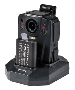 Camera bodycam et batterie sur socle
